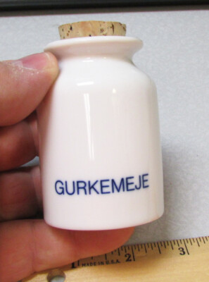 Eva Trio Porcelain Spice jar w cork stopper Gurkemeje aka Turmeric by Ole Palsby