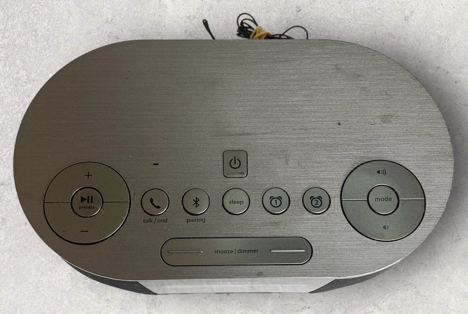 iHome Dual Alarm Stereo Clock Radio-iBT38 Bluetooth USB Charging Alarm - Изображение 2 из 4