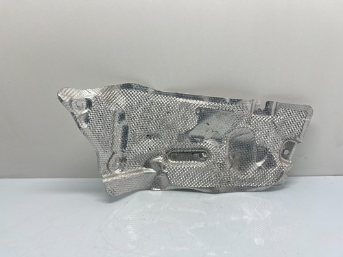 Exhaust heat shield