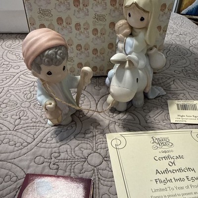 Precious Moments  Flight Into Egypt  Figures 1998 Special Limited Edition