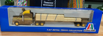 Rare Italeri HO 1/87  Peterbilt 377 Tractor & Flatbed Trailer w/ Crate Load NIB