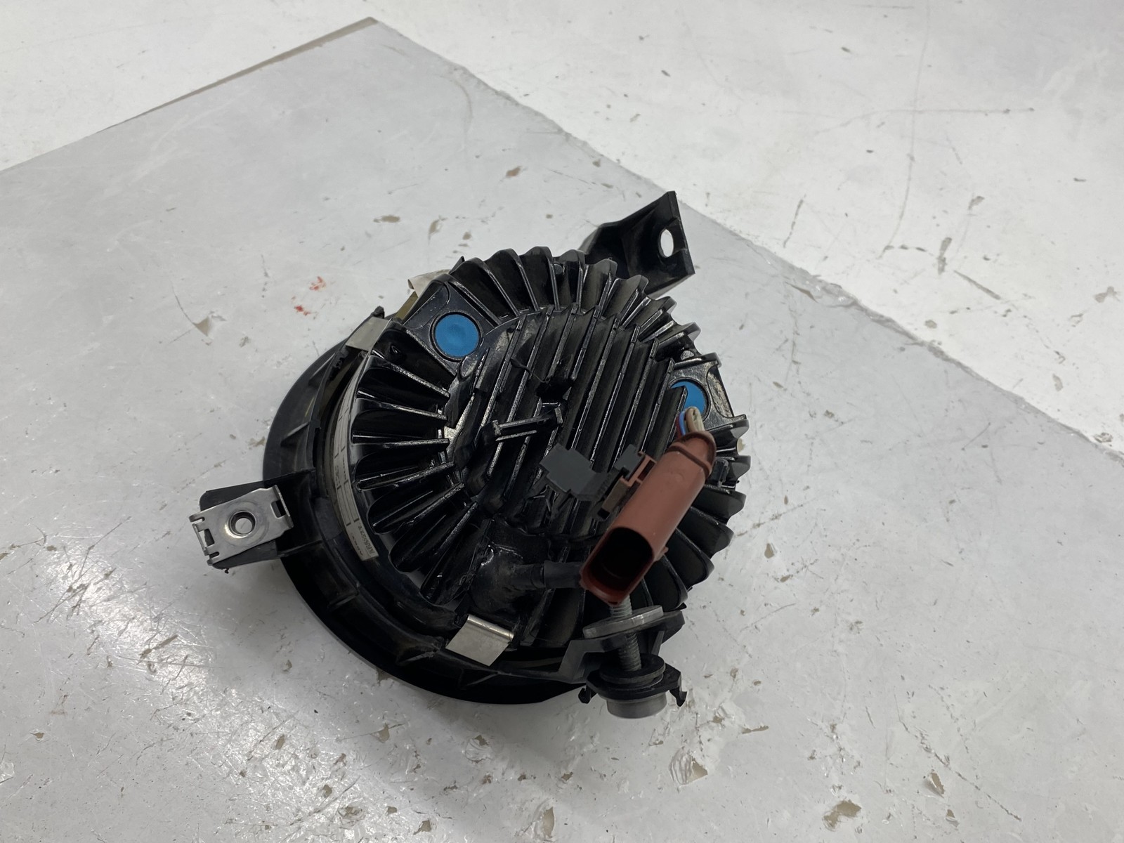 2010-2016 BENTLEY MULSANNE OEM FRONT LEFT TURN SIGNAL FOG LIGHT LAMP 3Y0953041B