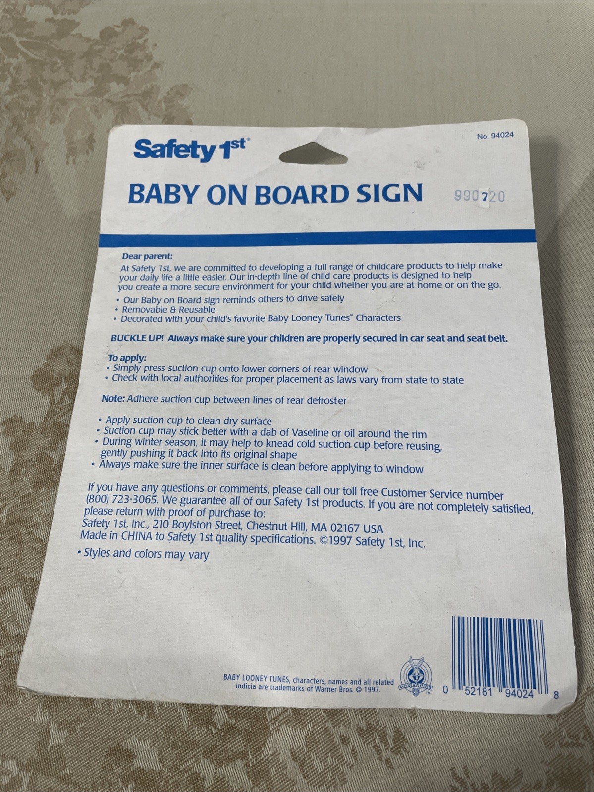 NOS Baby Looney Tunes Tweety Bird Sylvester Cat Baby on Board Car Window Sign