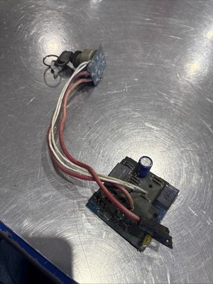 JOHN DEERE KEY SWITCH MODULE AM119999 AM124137 345 BELOW -070,000 SER#
