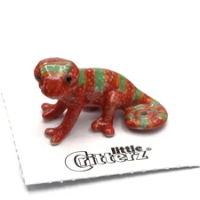 Little Critterz Red Chameleon "Al Chemist" - Miniature Porcelain Figurine