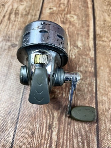 Shakespear SYCLASSIC2002 Fishing Reel