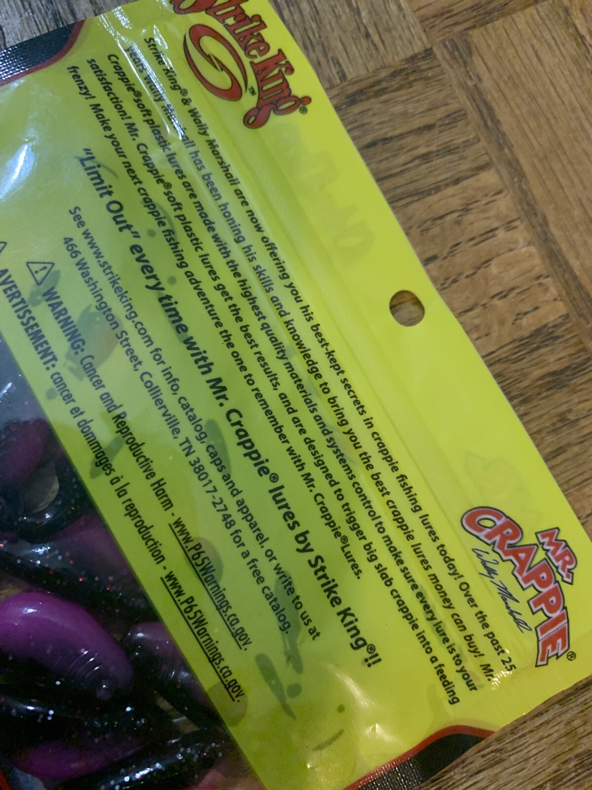 Mr. Crappie Strike King 2” Shadpole Pink Tuxedo - Image 5