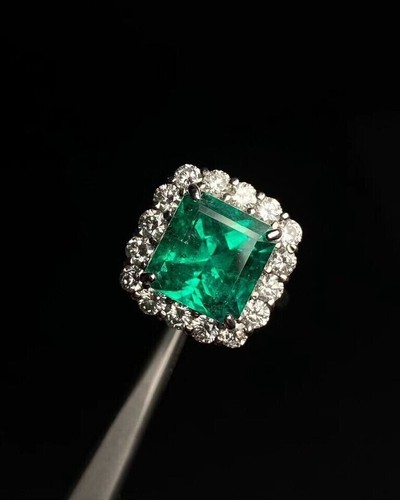 AAA 2.30 Ct 10K solid White GOLD RING / BAND W / GREEN Natural EMERALDS Mom gift - Picture 3 of 6