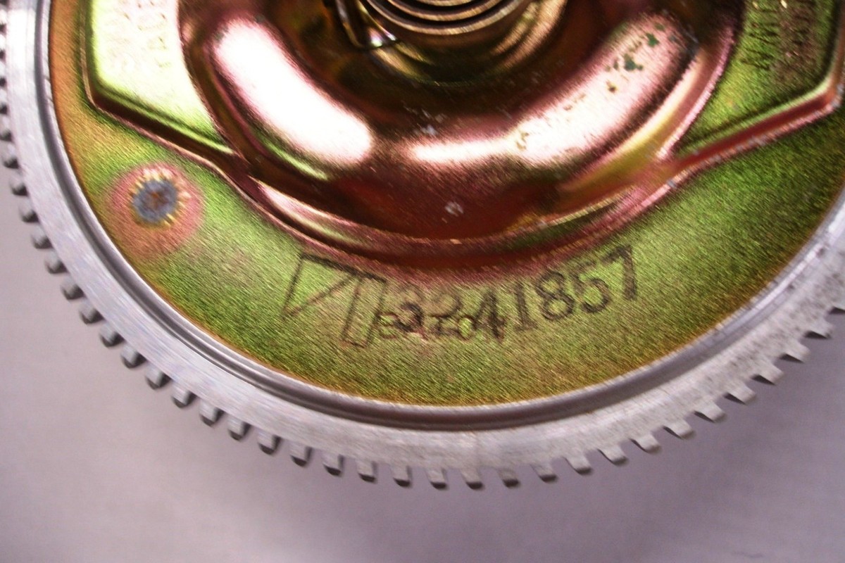 NOS THERMOSTATIC FAN CLUTCH AMC ALL 1982-1988 6CYL 1983 4CYL PART 