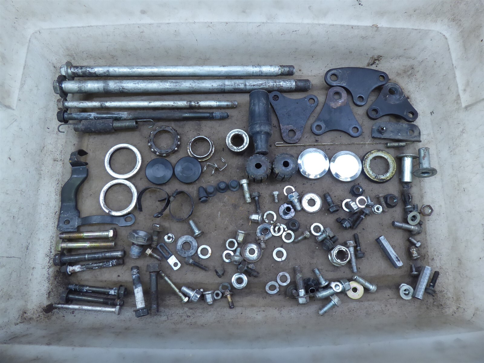 1995 Honda CB750 Nighthawk H1495) misc bike bolts parts mounts brackets