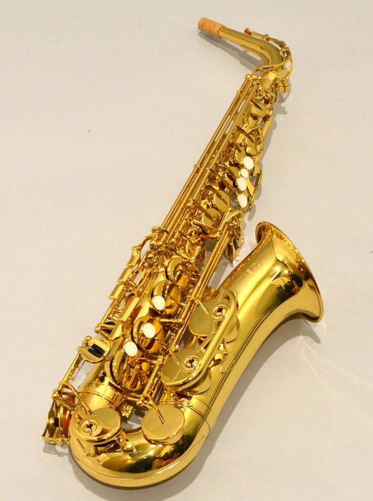 Standard saxophone 2024