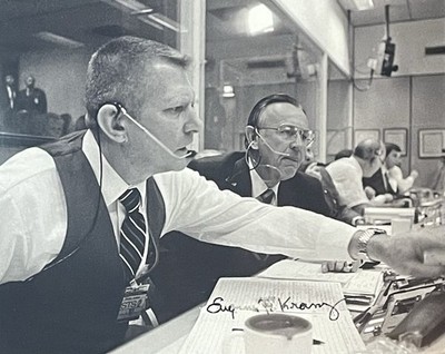 Eugene Kranz Signed 8x10 Photo NASA Apollo 13 Flight Director 10