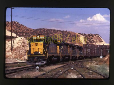 ATSF Santa Fe EMD SD45 Locomotive #5621 - Duplicate 35mm Railroad Slide ...