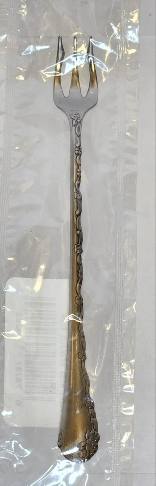 NEW Oneida Community Stainless BELLE ROSE Seafood Forks 6" USA Made Set Of 4 - Image 3 of 4