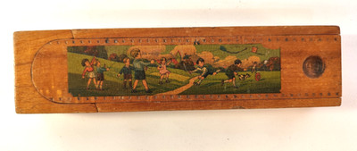 Griffelkasten Stiftekasten Holz Etui Federkasten 1910/20 Lithografie Kinder