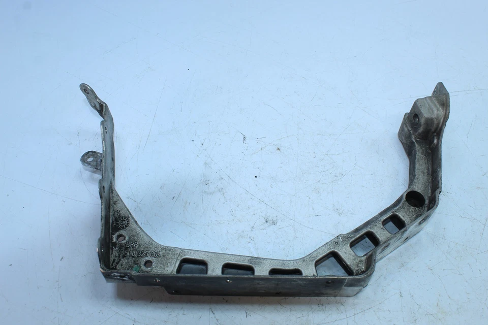 Ski-Doo GSX 1200 2009 OEM miembro del lado izquierdo soporte 518325004 Foto 3 de 4