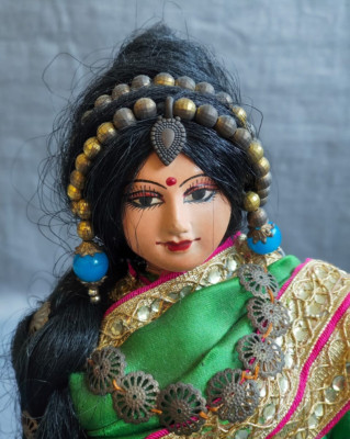 OOAK handgemachte indische Stoffpuppe 8 Zoll schöner Seidensari Schmuck