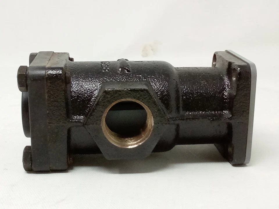 McDonnell & Miller SA51-101-102 Valve and Strainer Assembly replacement kit - Image 2 of 4