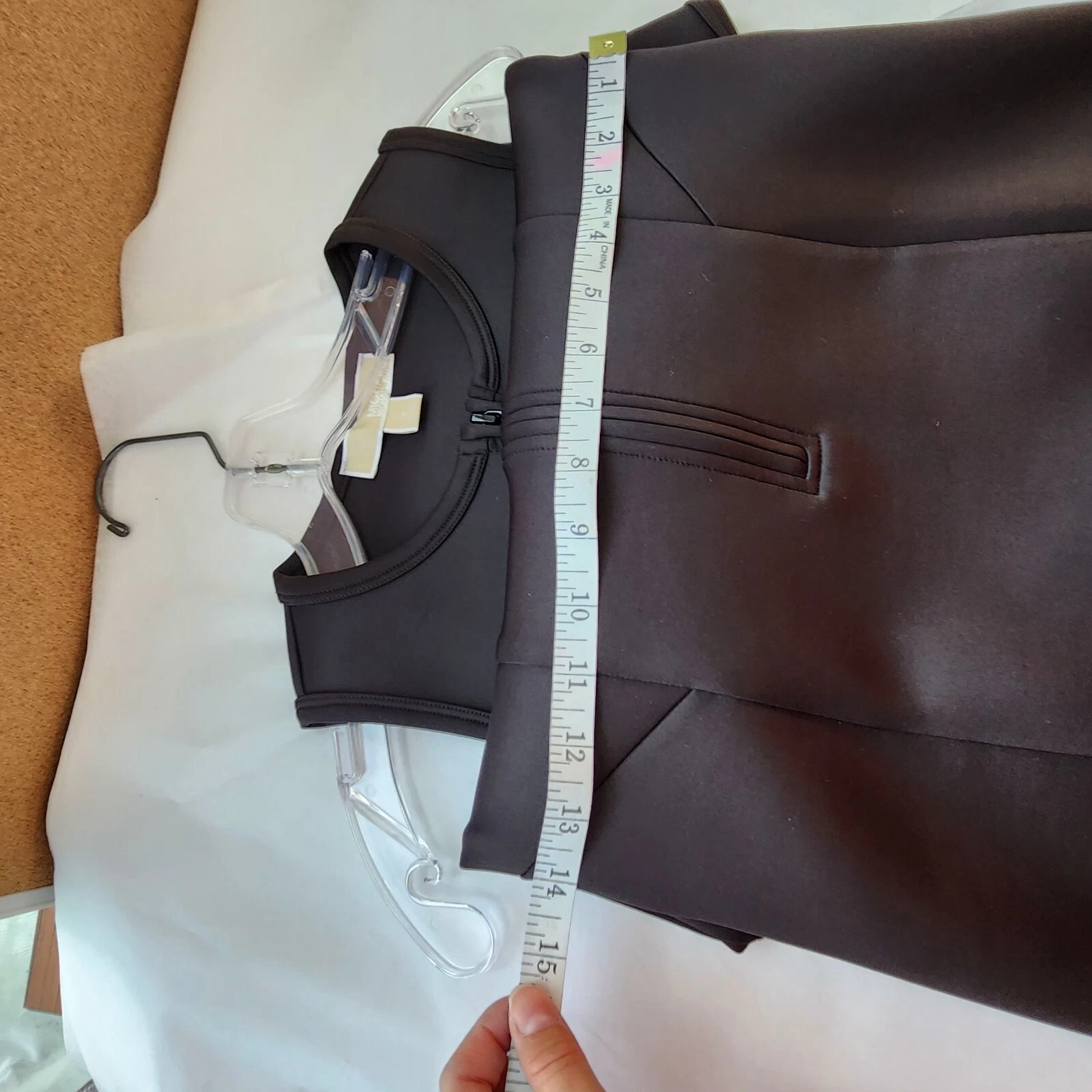 Abito body MICHAEL KORS senza maniche con zip davanti nero 4 $130 nuovo