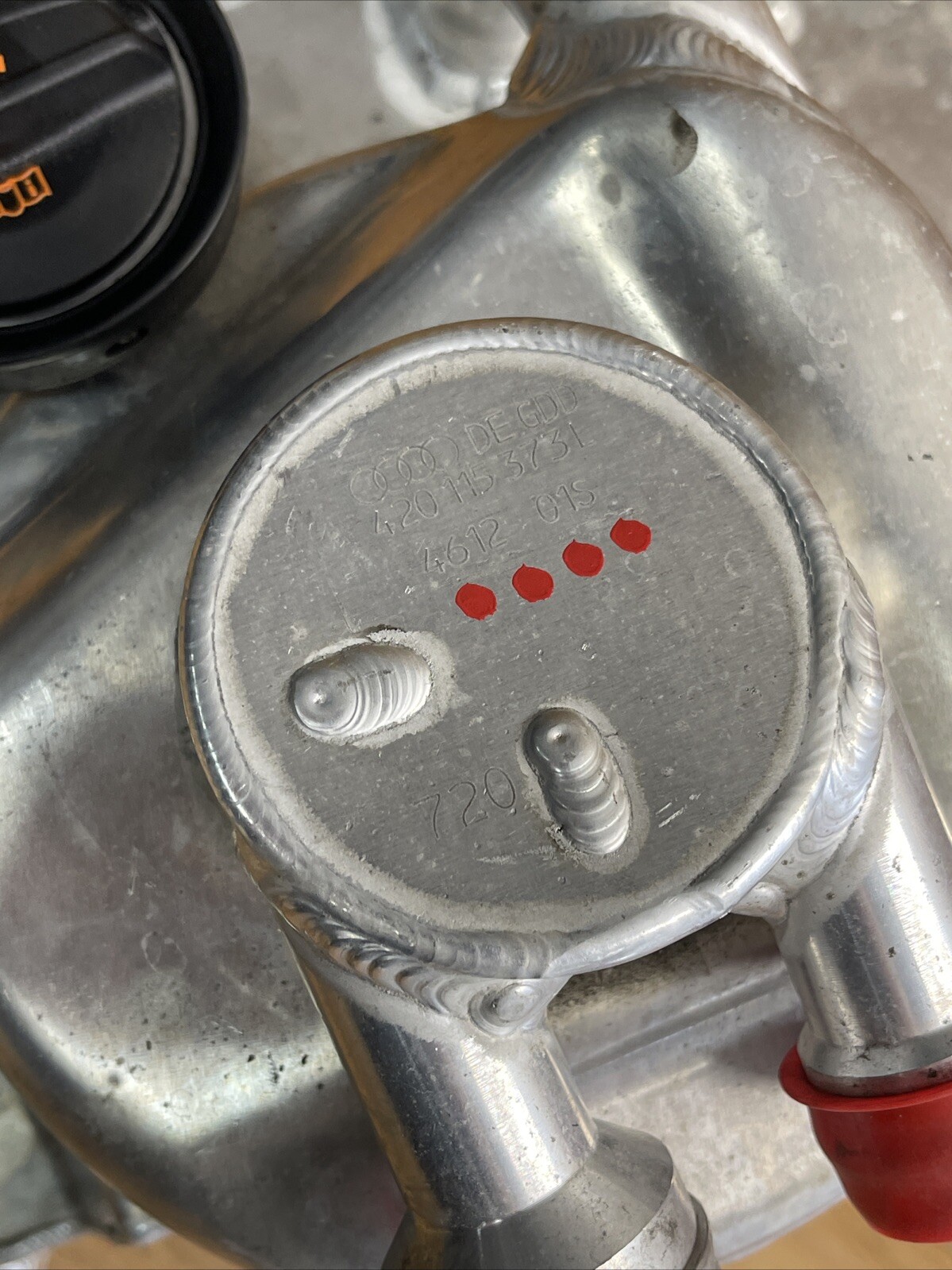 2014-2015 Audi R8 42 Spyder Oil Sump Reservoir Tank Sensor OEM 34k Miles