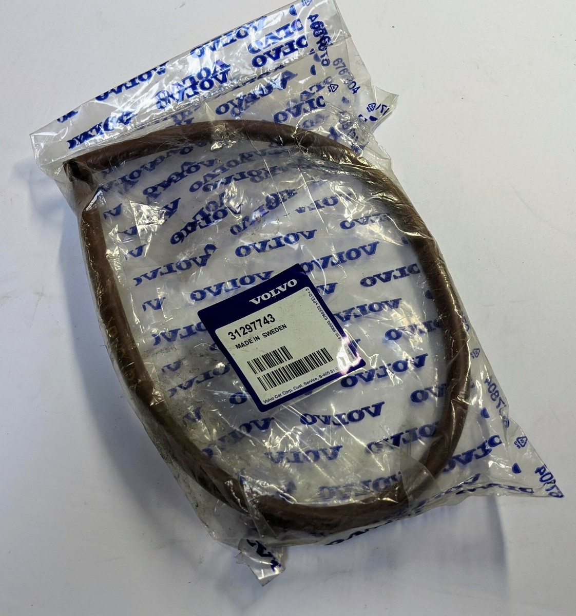 Genuine Volvo Sunroof Drain Hose - 31297743 - Fits XC60