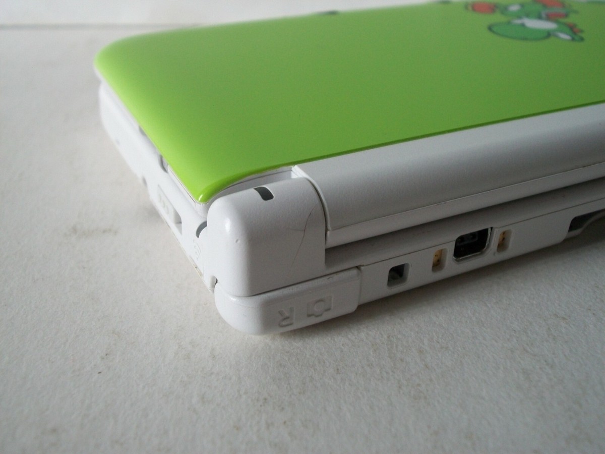Nintendo 3DS XL Yoshi Lime Green Console Damage Limited Edition