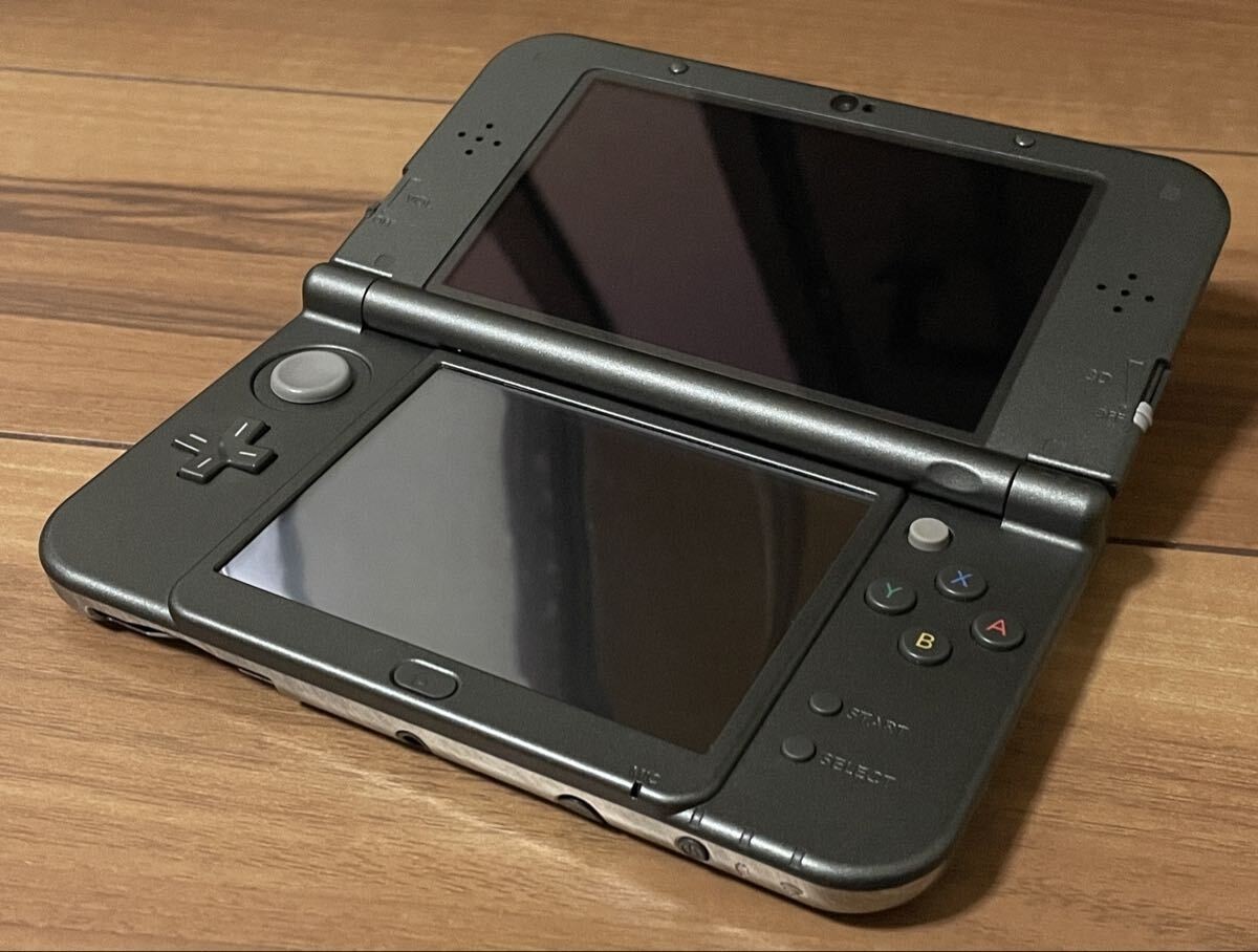 New Nintendo 3DS XL LL Monster Hunter 4G Special Box Japanese ver