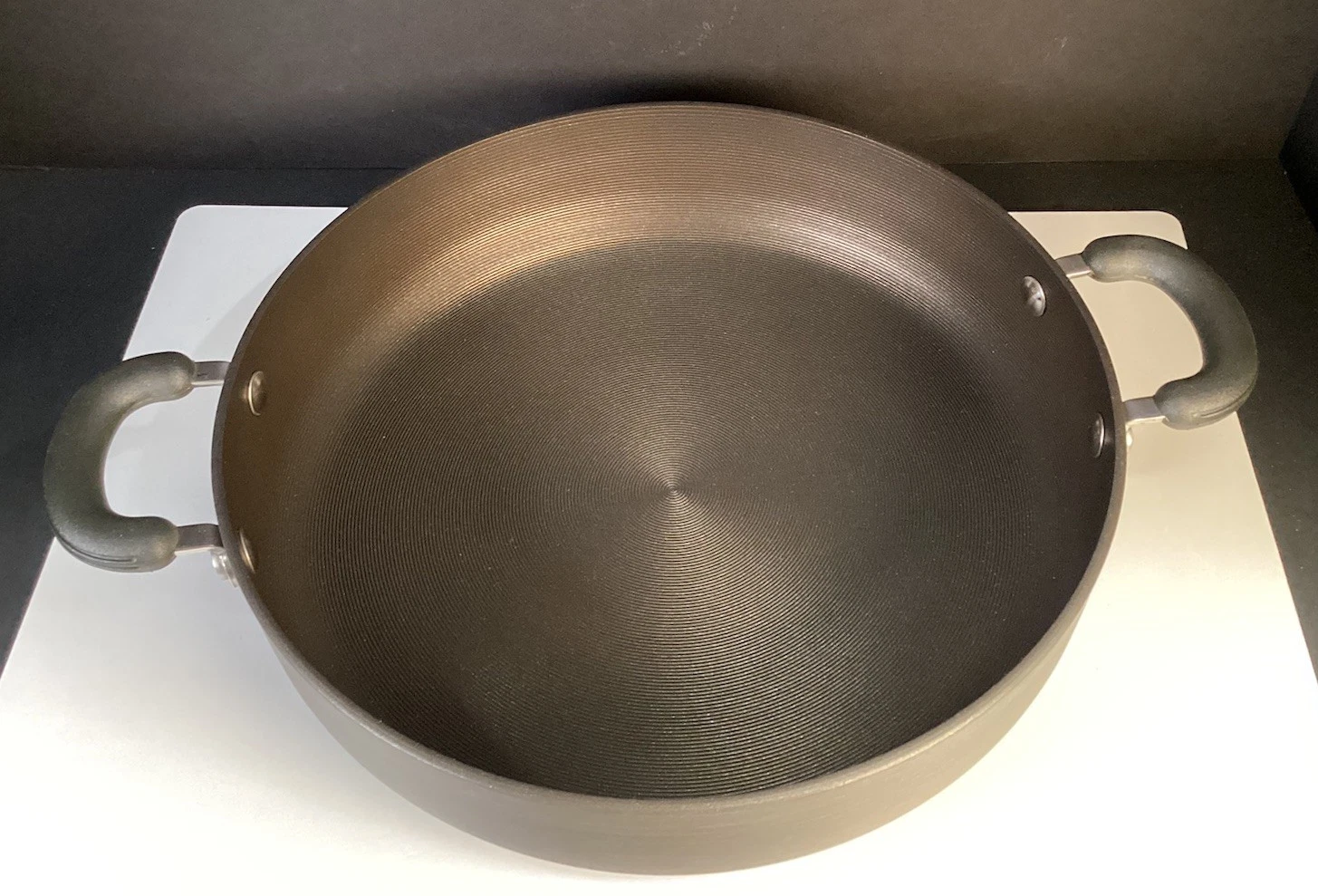 Circulon 12” Dual Insulated Handles Frying Pan/Skillet/Sauté Nonstick Pan