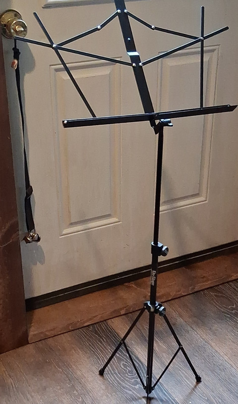 Black Metal Tripod Sheet Music Stand, Foldable Height-Adjustable, 1 Tier W/Case