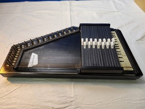 Vintage Oscar Schmidt Autoharp w/Box & Paperwork, 15 Cords & 36 Strings