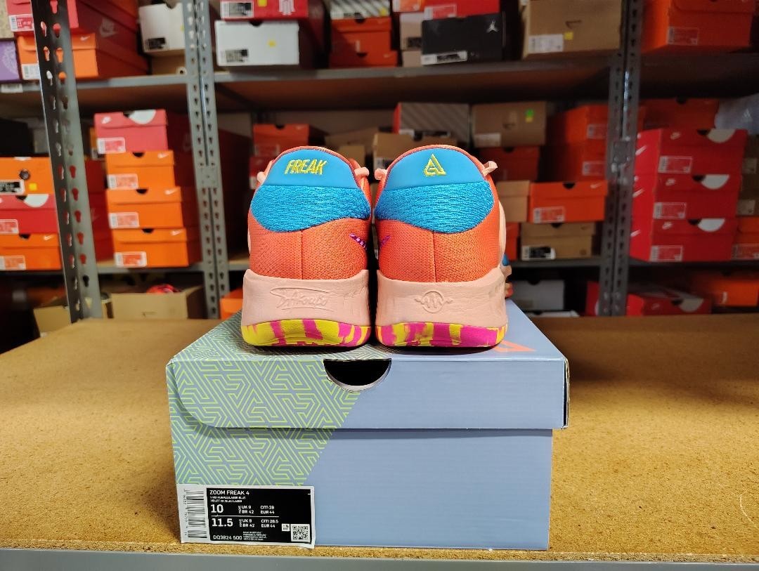 Nike Zoom Freak 4 Men Shoes Vivid Purple Laser Blue DQ3824 500 Size 10 thumbnail 5