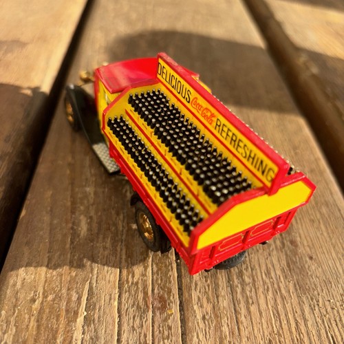 Matchbox Collectibles Coca-Cola Collection 1932 Ford Model AA Truck YPC06 Wear - Picture 4 of 7