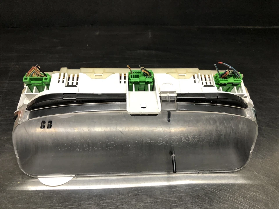 Cuadro medidor velocímetro instrumento aire acondicionado Subaru Impreza 1999-2001 Foto 2 de 4