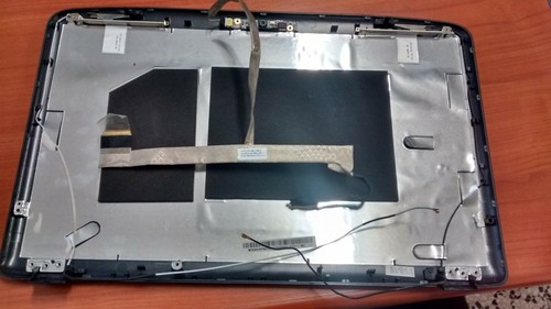 Cover LCD ACER Aspire 5542 / 5542G - con antenne wifi - usato ma integro - Imagen 2 de 2