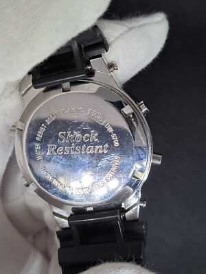 Vintage Casio Digital Watch G-SHOCK DW-5700 1545 200m 20 BAR