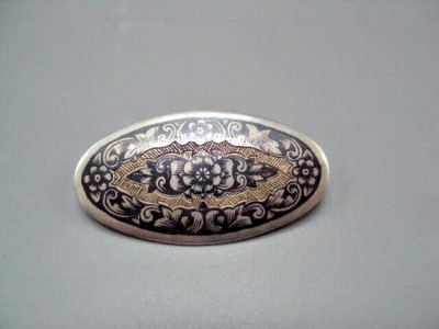 Vintage Cute Brooch - Niello Oval Pattern Flowers Silver 875 Soviet Union 6.18g