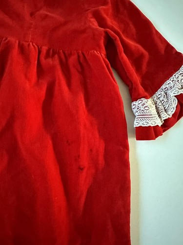 Vtg Red Velvet Christmas Dress with lace Girls Size 4-6 Handmade - Picture 11 of 11