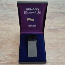 Ronson Electronic 30 Pocket Lighter Metal Plain Design Made in Japan With Box