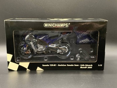 PMA Minichamps 1/12 YZR-M1 Gauloises Colin Edwards MINICHAMPS GAULOISES YAMAHA