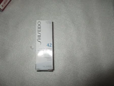 sAMPLE travel trial shiseido anti aging uv care 42 spf sunscreen
