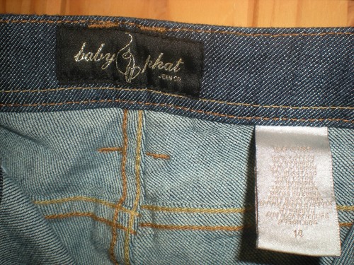 NEW WITH TAGS WOMENS AUTHENTIC BABY PHAT CAPRIS SIZE 14 - Picture 7 of 10