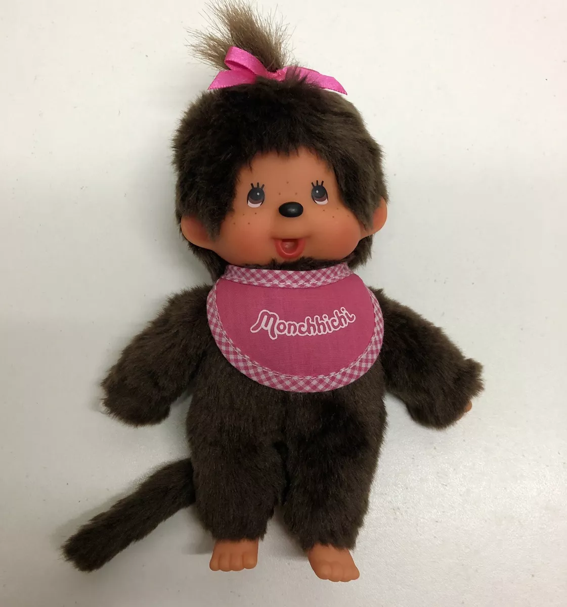 Poupée Peluche Doudou MONCHHICHI (mon kiki) avec bavoire rose 20cm