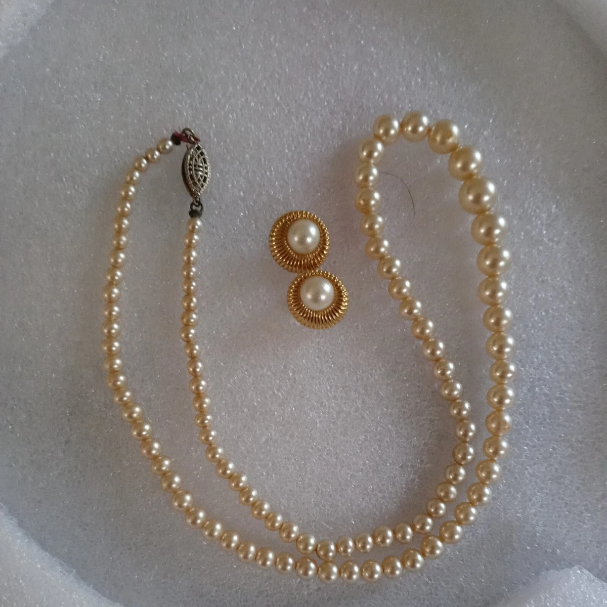 Trifari pearl necklace sale vintage