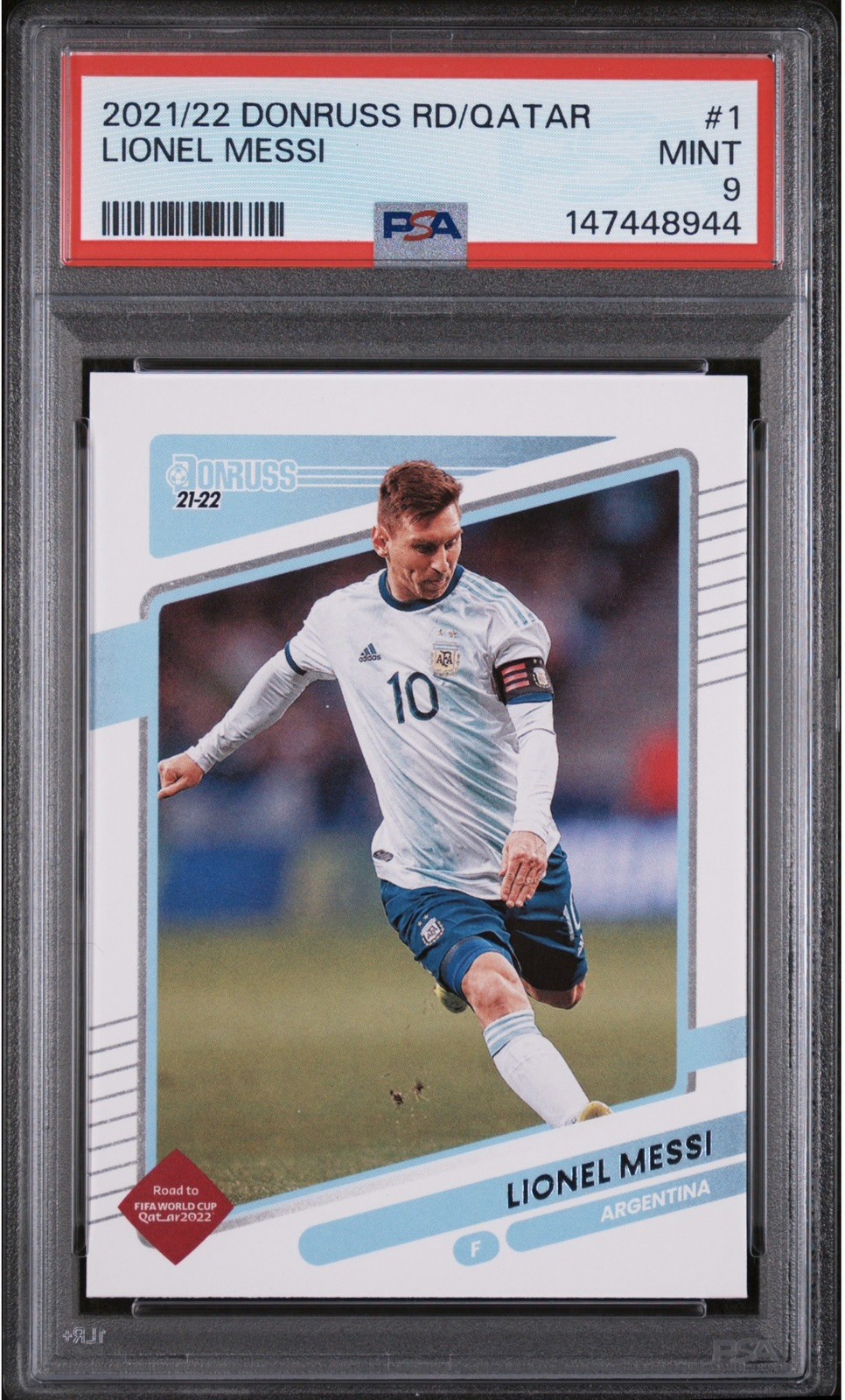 2021-22 Panini Donruss Road to Qatar - Lionel Messi #1