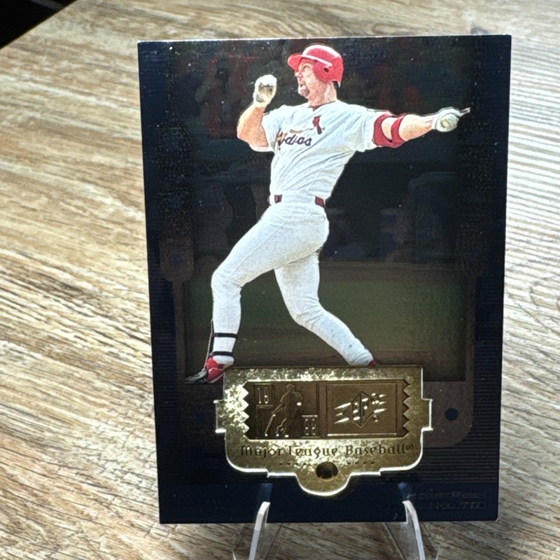 1999 SPx - Mark McGwire #10 St. Louis Cardinals Home Run No. 70