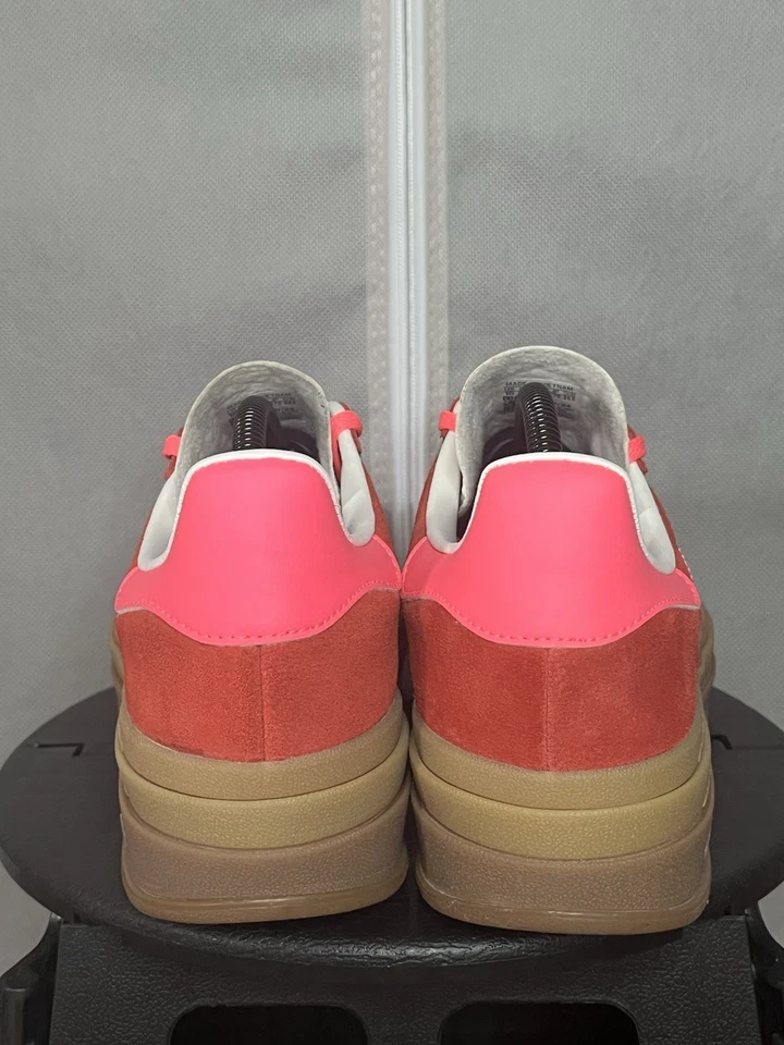 Adidas Gazelle Negrita Colegiata Rojo Lúcido Rosa Mujer’s Talla 10 Foto 4 de 4