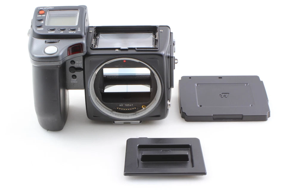 [Near MINT] Fuji Fujifilm GX645AF Pro Hasselblad H1 Film Camera Body From JAPAN - Image 3 of 4