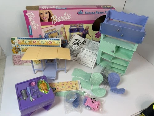 Barbie 2000 Dining Room Play set Vintage Kitchen Dolls READ