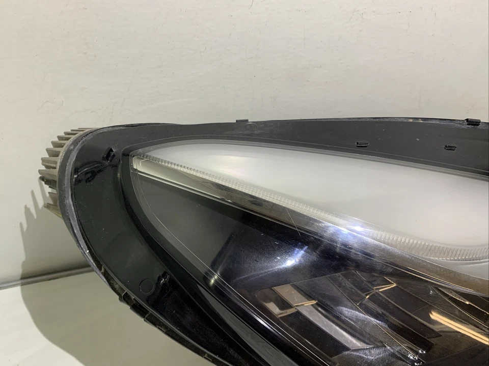 Faro LED pasajero derecho derecho OEM 2169 2017-2020 Tesla Model 3 Y Foto 2 de 4