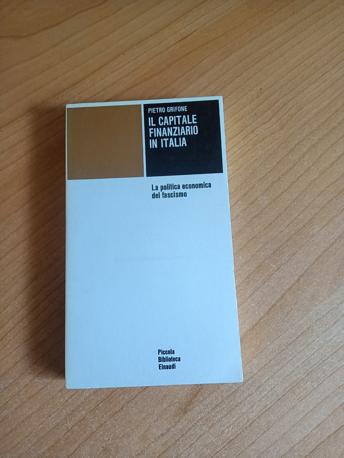 Foto 1 di 3
